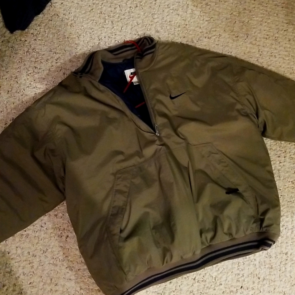 Xxl vintage nike puffer jacket